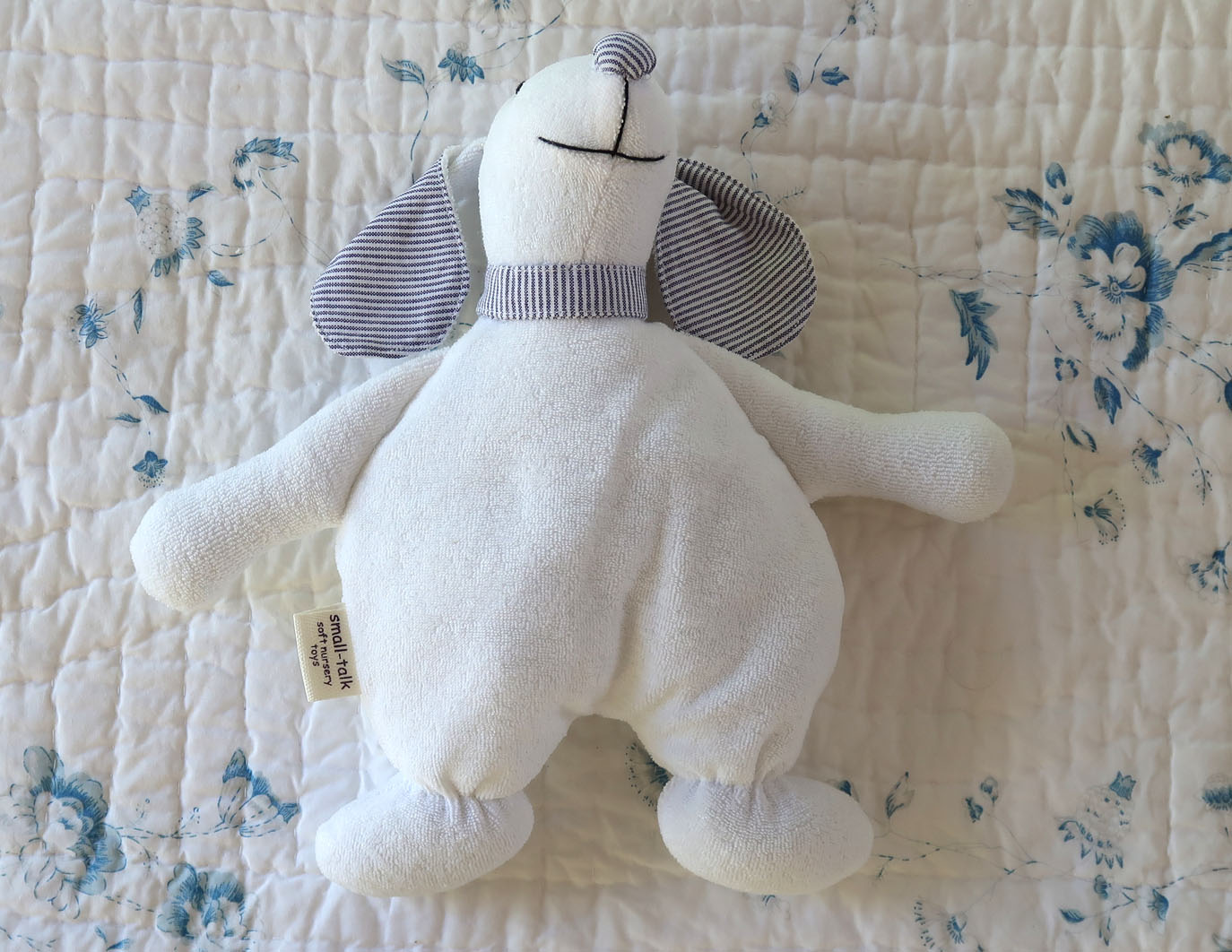 Sleepy Joe - Dark Blue Ears